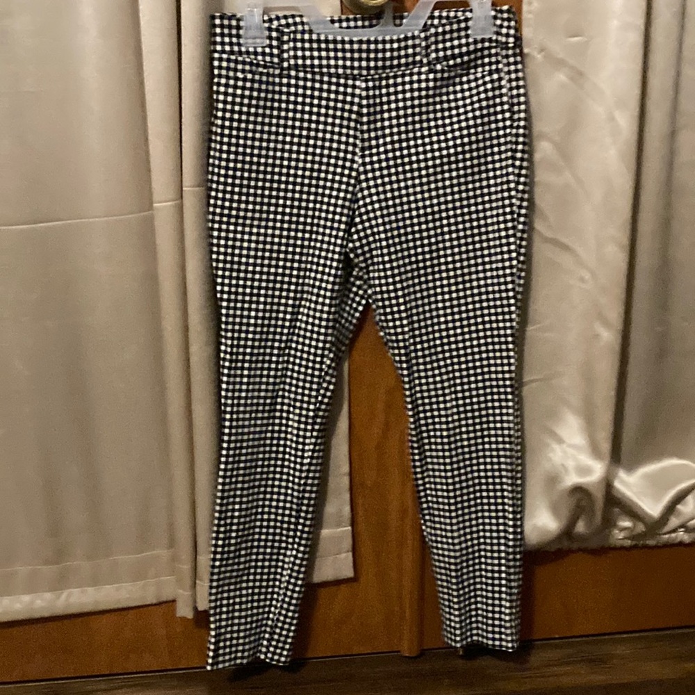 Old Navy Pixie Size 6